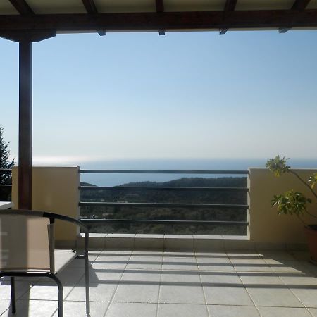 Green Villa Áyios Nikítas Extérieur photo