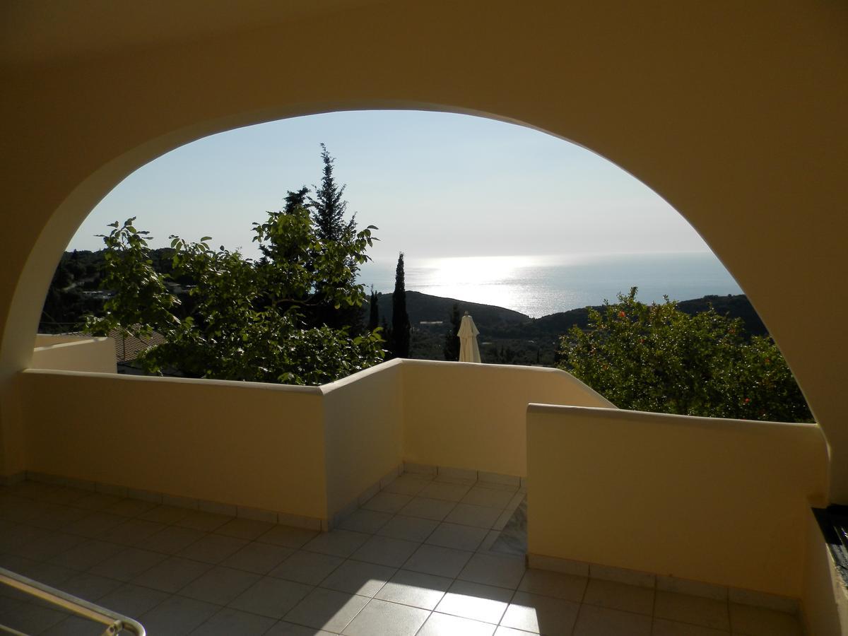 Green Villa Áyios Nikítas Extérieur photo