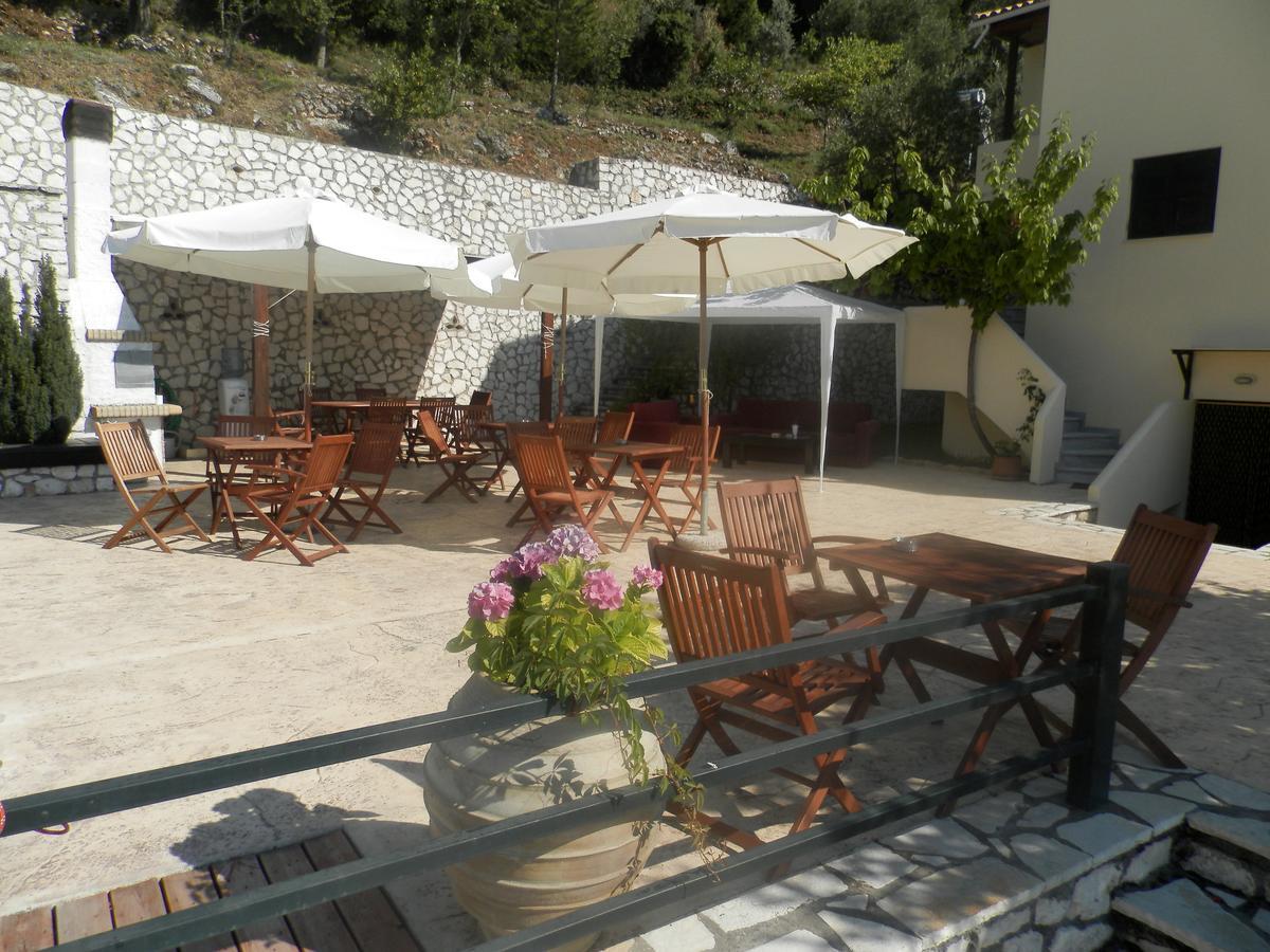 Green Villa Áyios Nikítas Extérieur photo