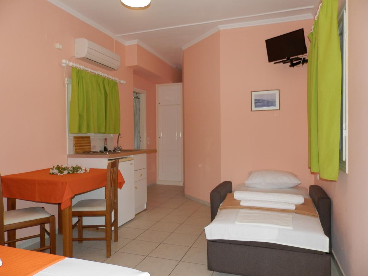 Green Villa Áyios Nikítas Extérieur photo