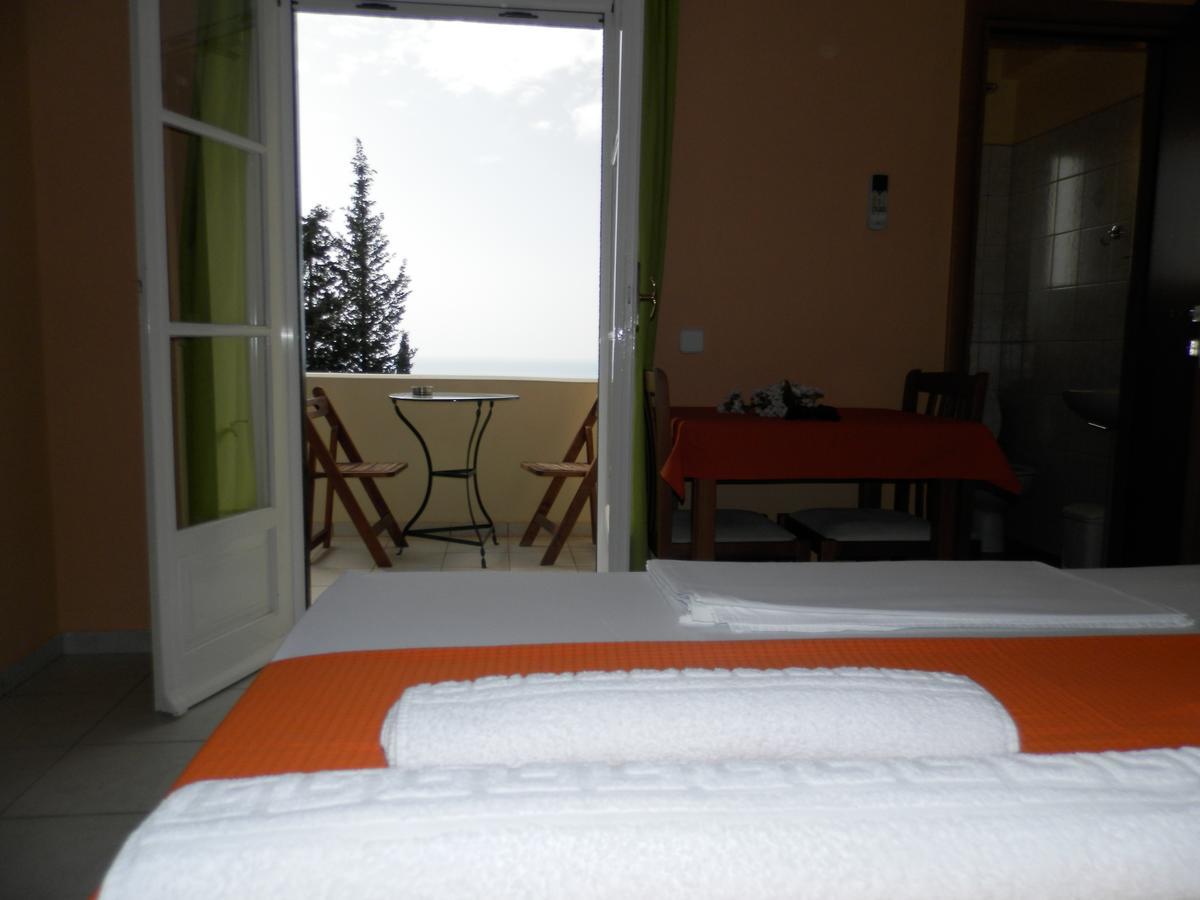 Green Villa Áyios Nikítas Extérieur photo