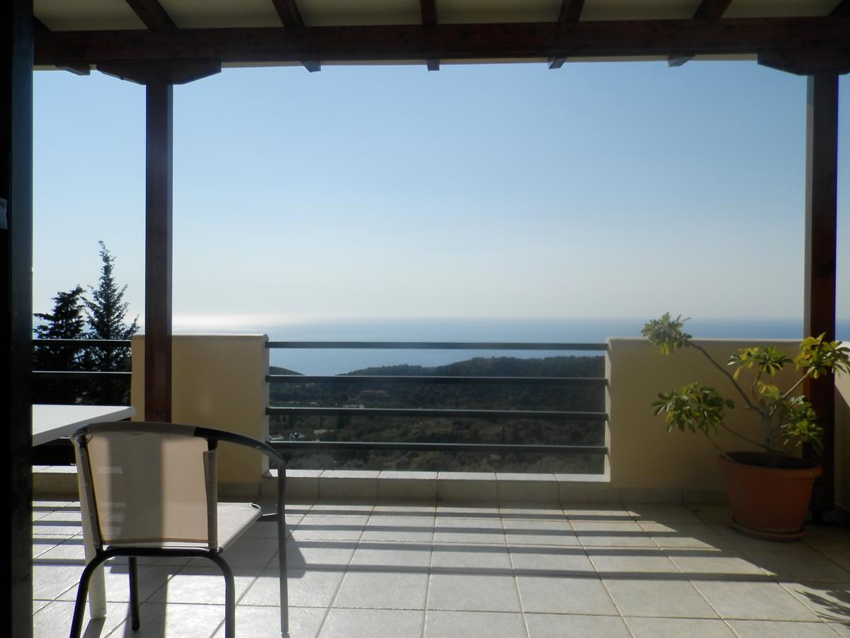 Green Villa Áyios Nikítas Extérieur photo