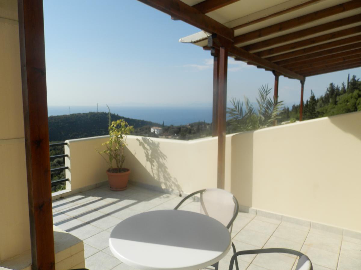 Green Villa Áyios Nikítas Extérieur photo